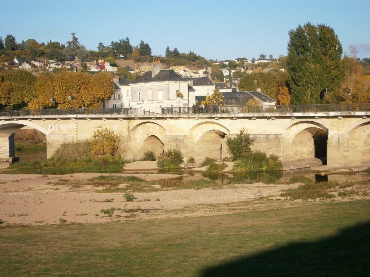 Chez Elisa Bed and Breakfast Chinon Esterno foto